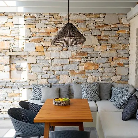 Villa Ambassador Luxury Santa Maria (Paros)