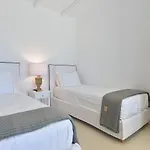Ambassador Luxury Σάντα Μαρία