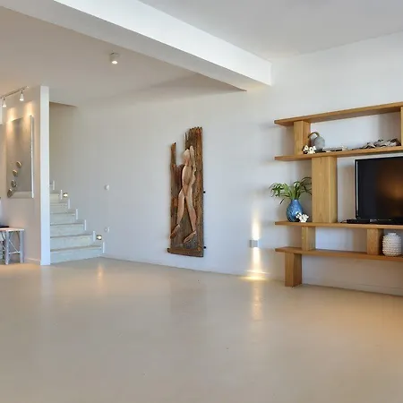 Villa Ambassador Luxury Santa Maria (Paros)