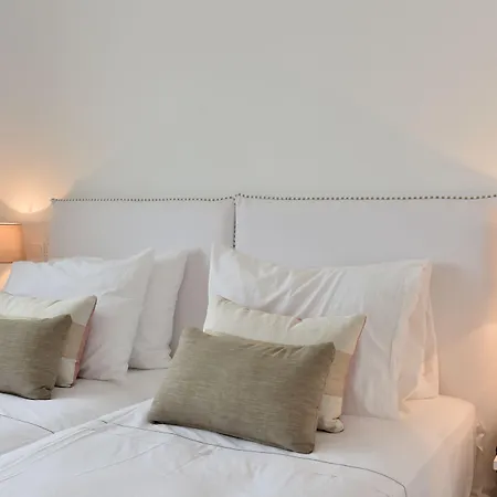 Ambassador Luxury Villa Santa Maria (Paros)